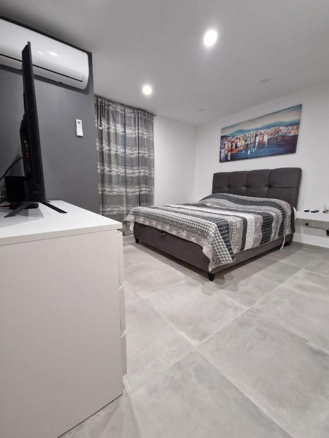 Apartment Cvita In City Center Сплит Экстерьер фото